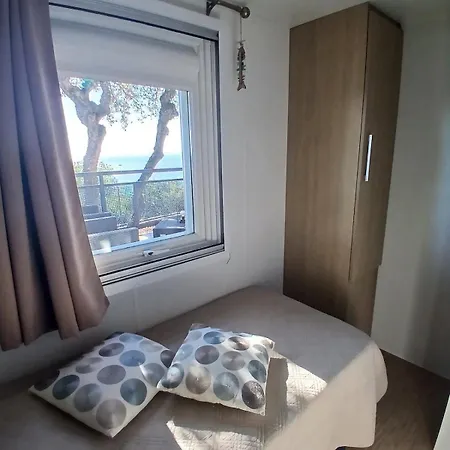 Vacation With Exceptional Sea Views In St Raphael Σπίτι διακοπών *