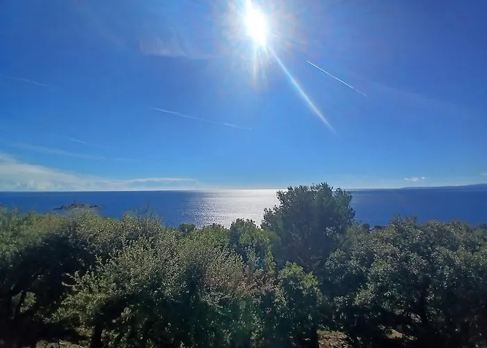 Vacation With Exceptional Sea Views In St Raphael Сasa de vacaciones